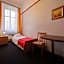 Red Carpet Hostel