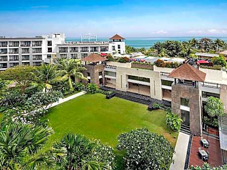 Pullman Bali Legian Beach