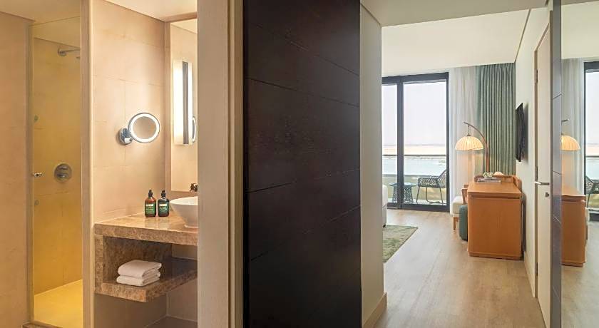 YAS PLAZA MANGROVES by IHG