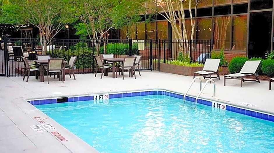 Hilton Greenville