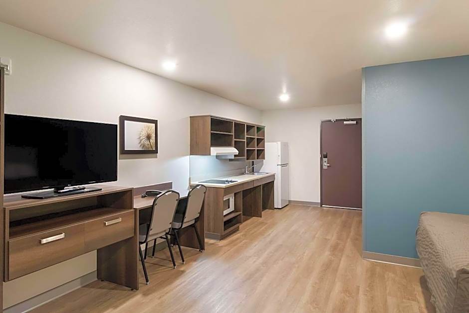 WoodSpring Suites Mesa Chandler
