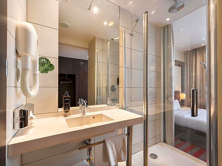 Mercure Warszawa Grand