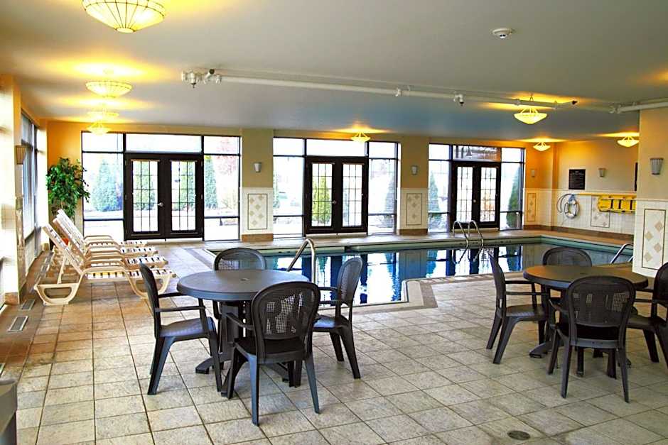 Hampton Inn By Hilton & Suites Laval Quebec Canada