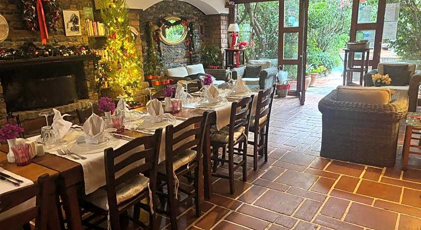 El Vino Hotel Suites