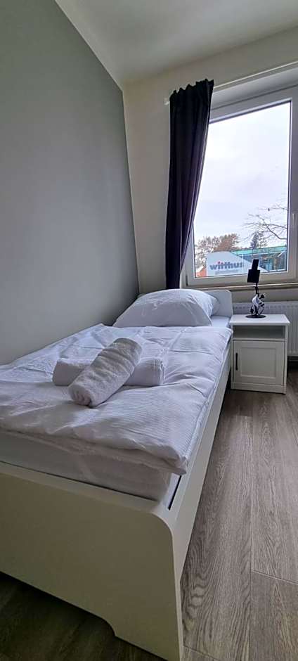 Zweibettzimmer "Grau" in zentraler Lage