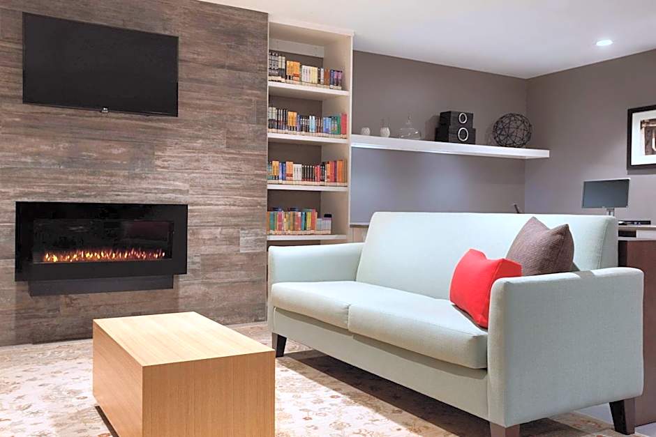Country Inn & Suites by Radisson Asheville River Arts District