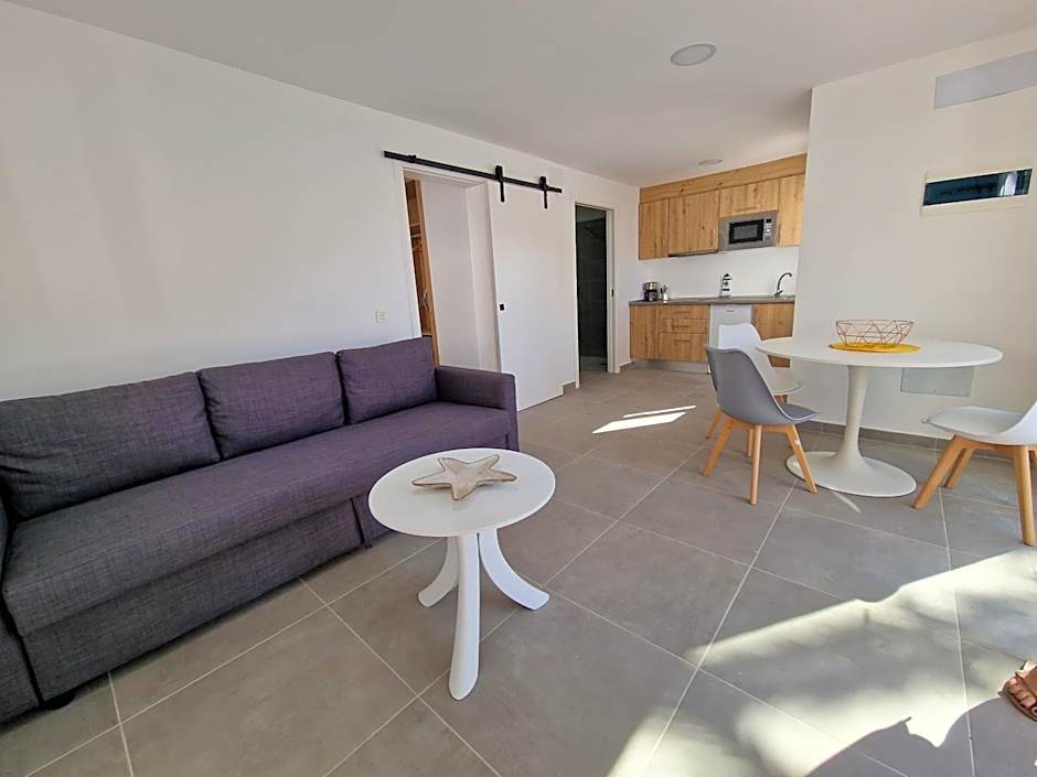 Hoy Caleta Apartments