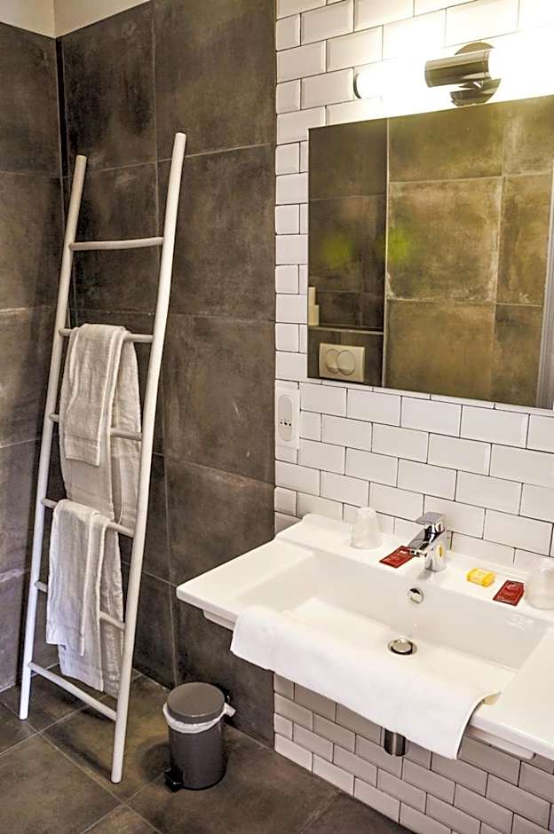 Hôtel les Arbousiers