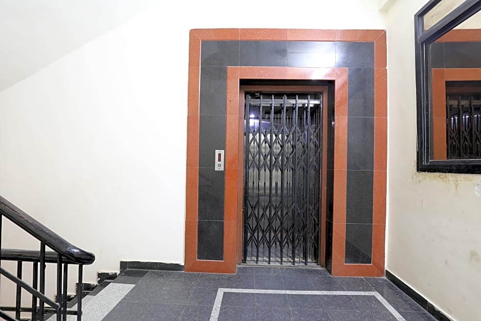 OYO 14726 Hotel Inaya