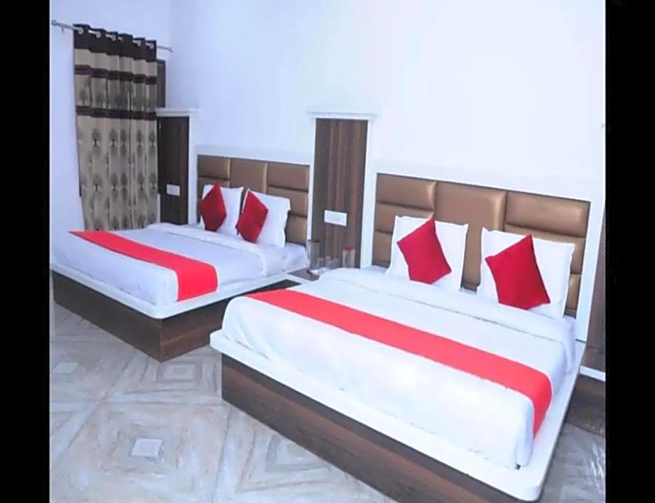 Hotel Lords Paradise