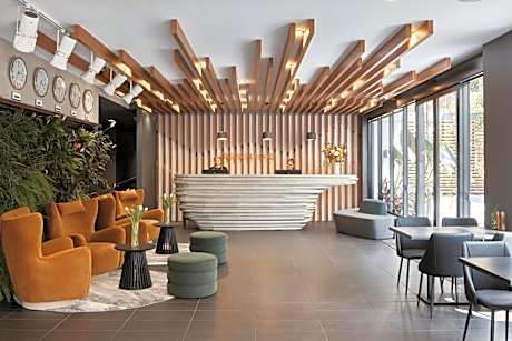 Kennigo Hotel Brisbane, Independent Collection by EVT