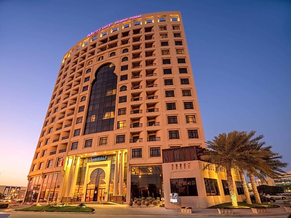 Photo 1 of 50 of Mercure Grand Hotel Seef Hotel