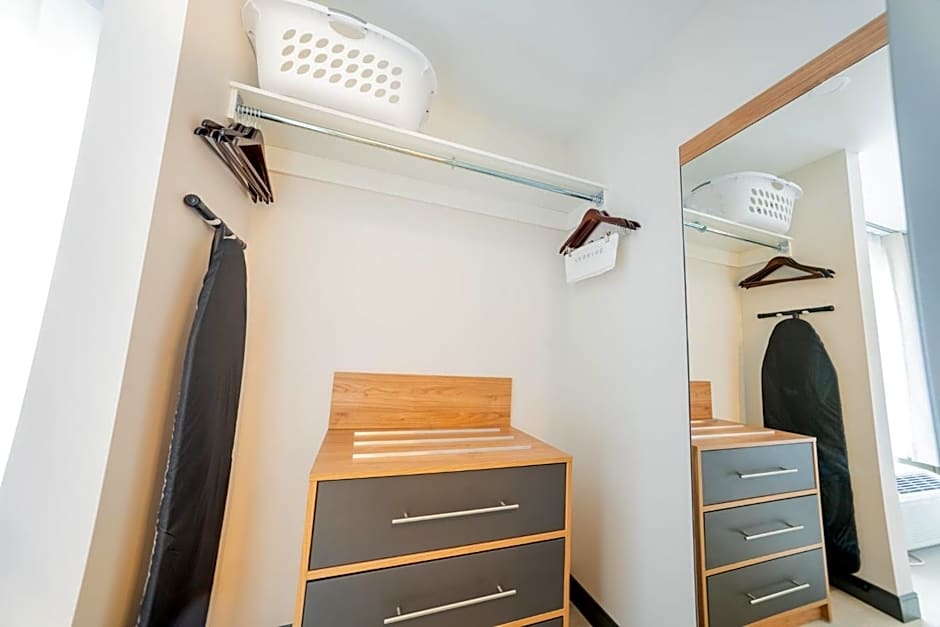 Candlewood Suites Trois Rivieres Ouest By IHG