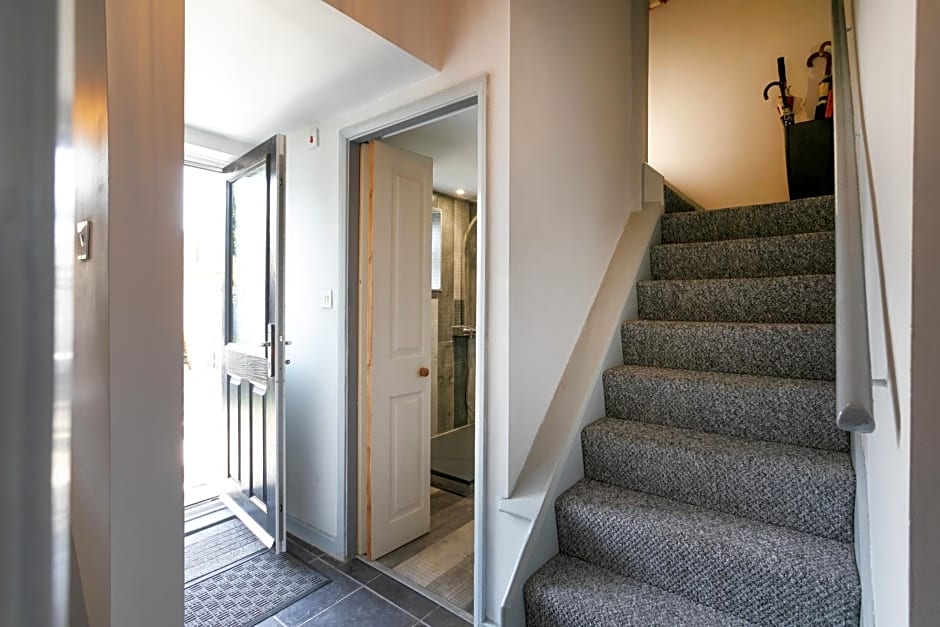 BED AT BOWBRIDGE Double Room