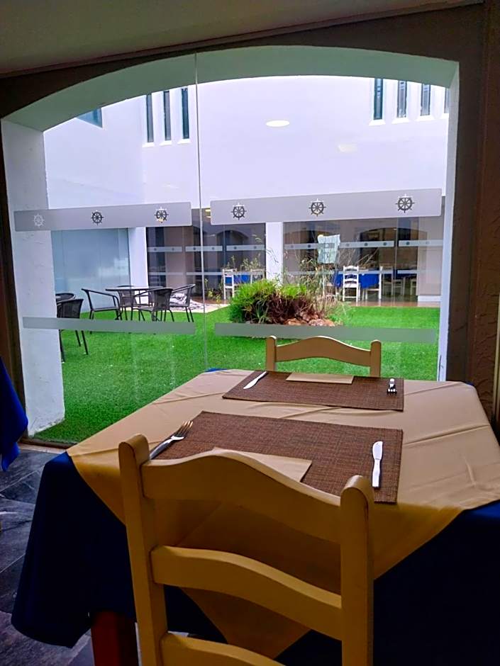 Hotel Navegadores