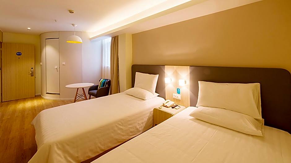 Hanting Express Chengdu Lingshiguan Road – Chengdu, IL