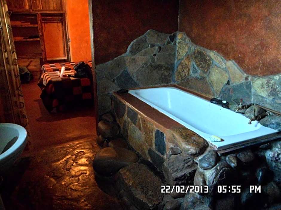 Joy River Backpackers