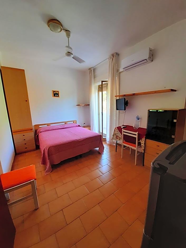 Photo 1 of 4 of Studio Apartment