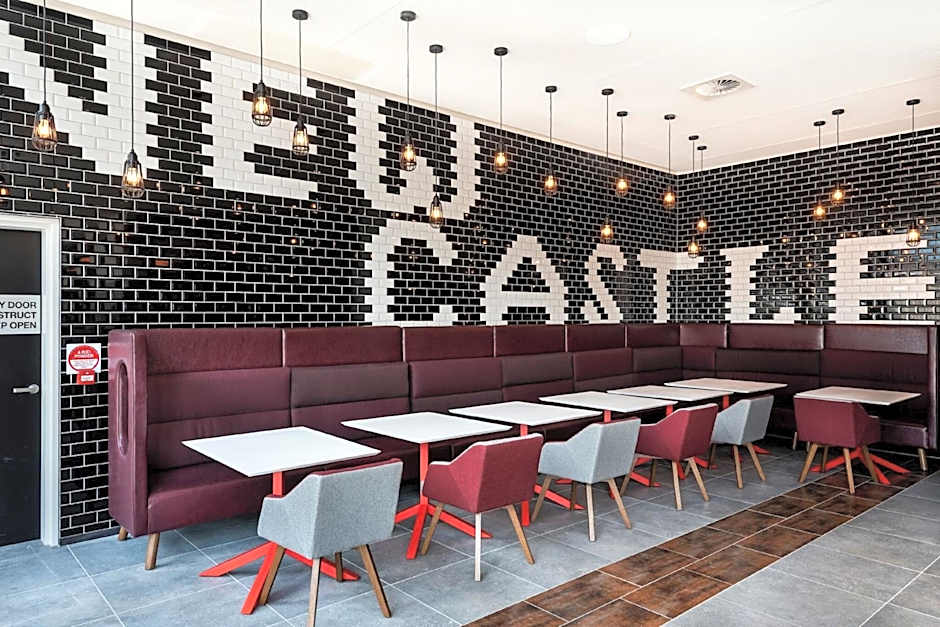 Holiday Inn Express Newcastle By IHG