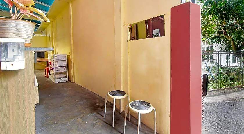 Hotel O A2b Guesthouse