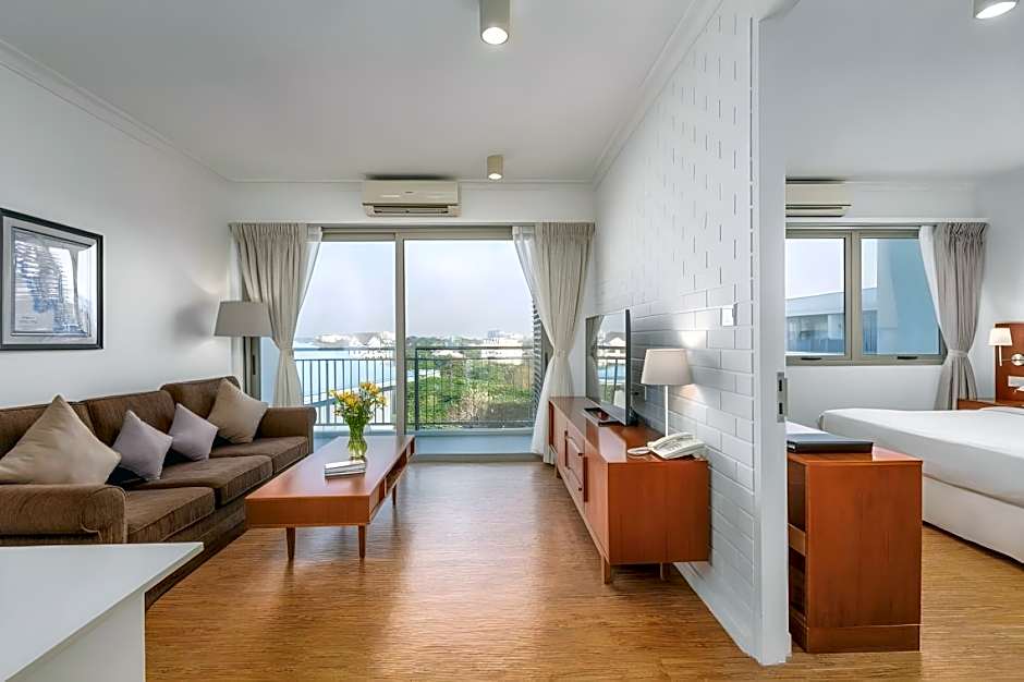 Sakura Residence & Hotel