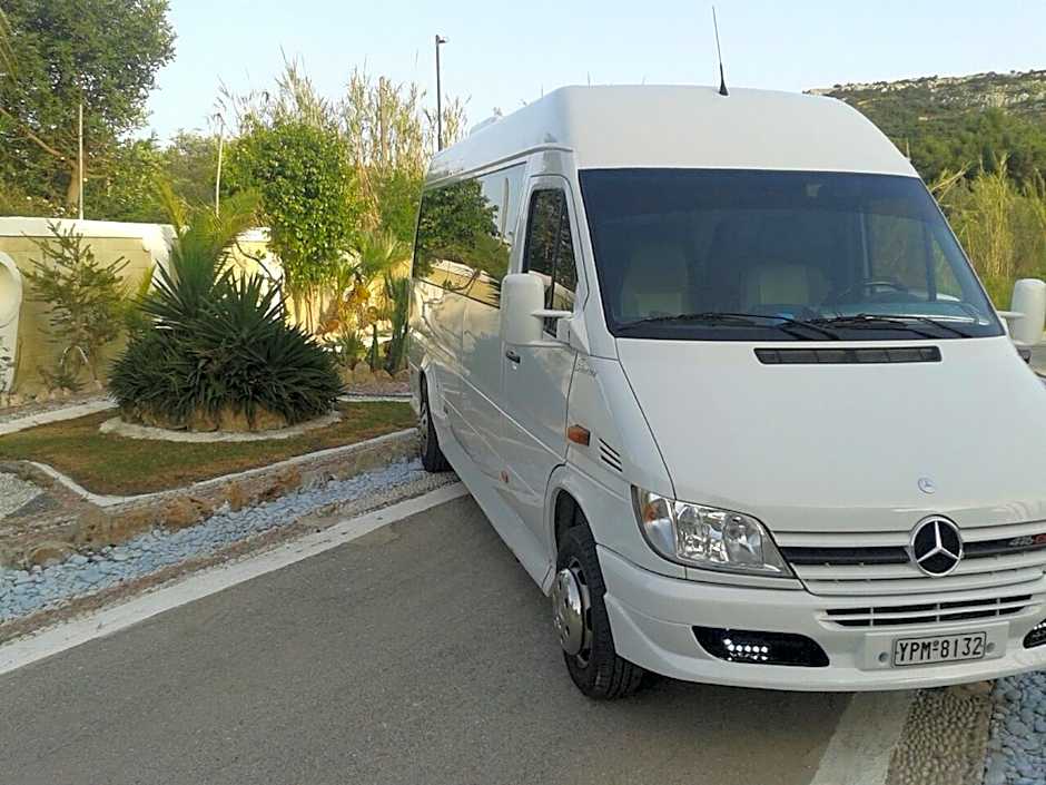 Vickys Studios Faliraki