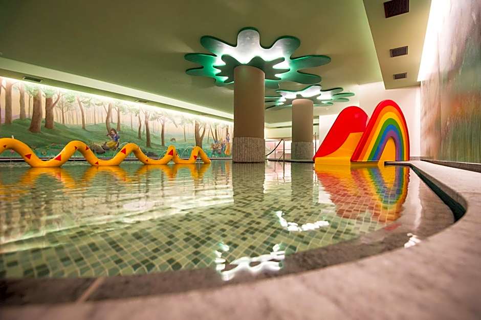 Biancaneve Family Hotel