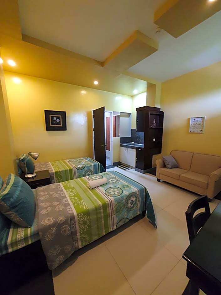 Felicidad Resto and Pension House