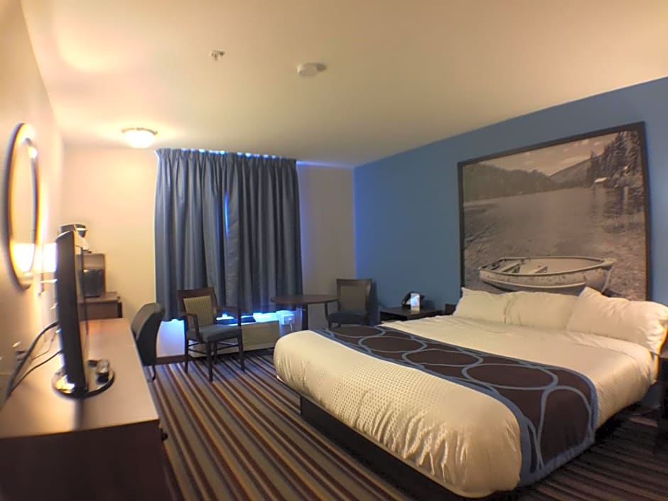 Super 8 by Wyndham Fort Frances