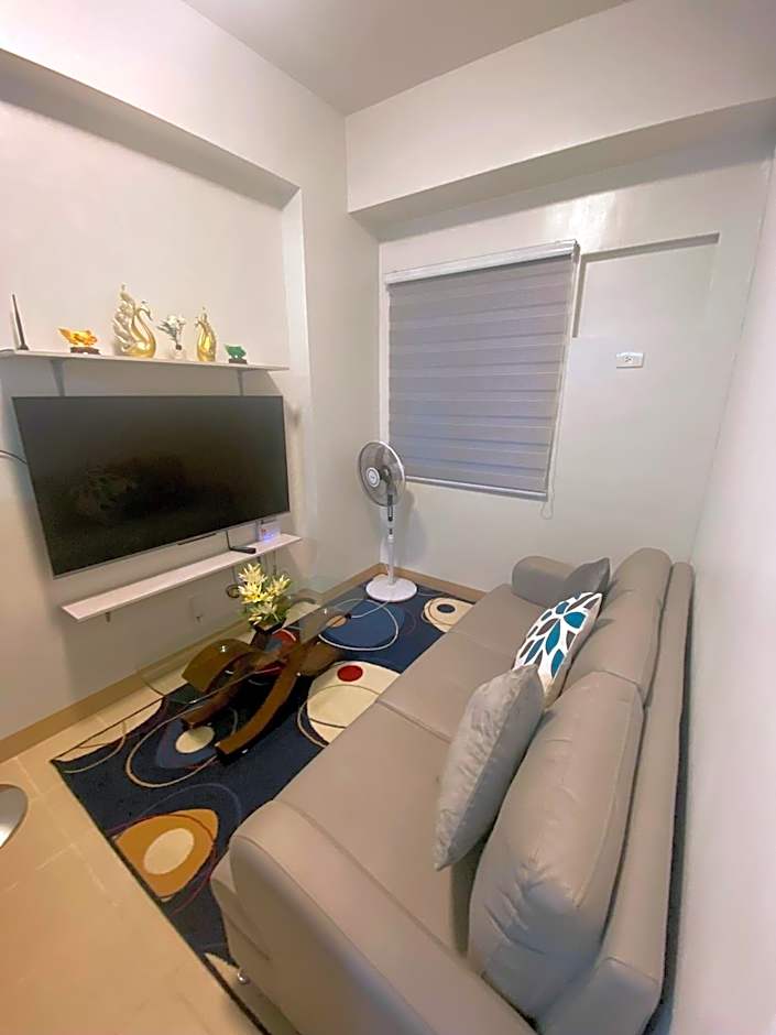 Condotel - Minimalistic 2 minutes walk to SM Marilao