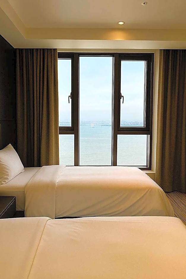Stellar-Formerly International Hotel Yeongjong