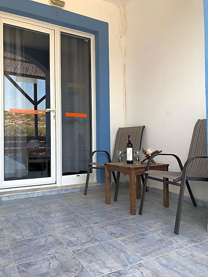 Kedros Rooms