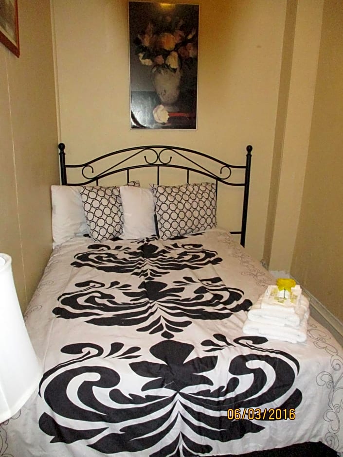 Neptune Hotel
