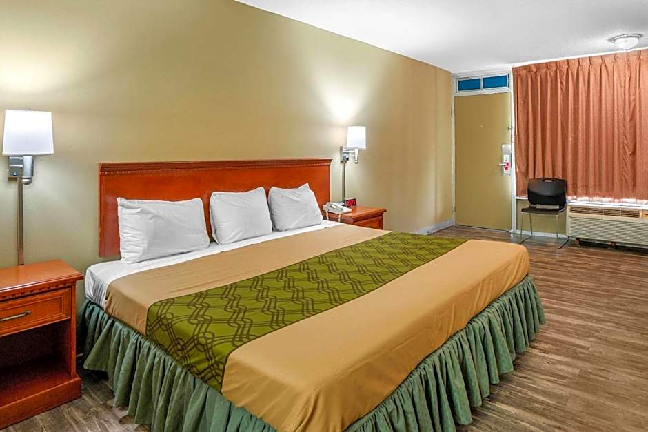 Econo Lodge near Missouri University of Science and Technology