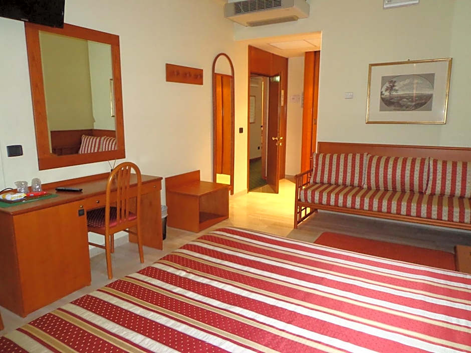 Hotel Select