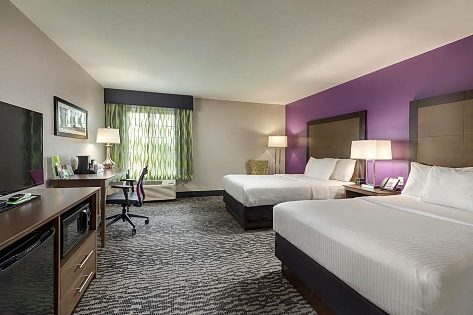 La Quinta Inn & Suites by Wyndham Visalia/Sequoia Gateway