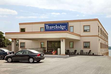 Travelodge by Wyndham Trenton