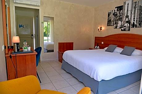 Double Room with Garden View