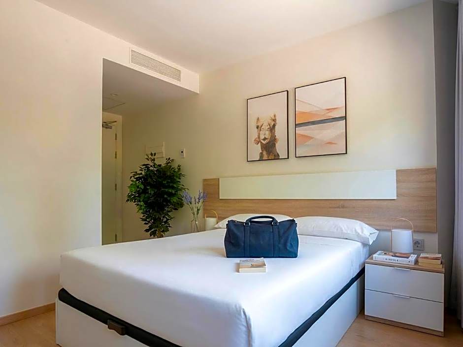 Limehome Barcelona Carrer de Fontcoberta - Digital Access