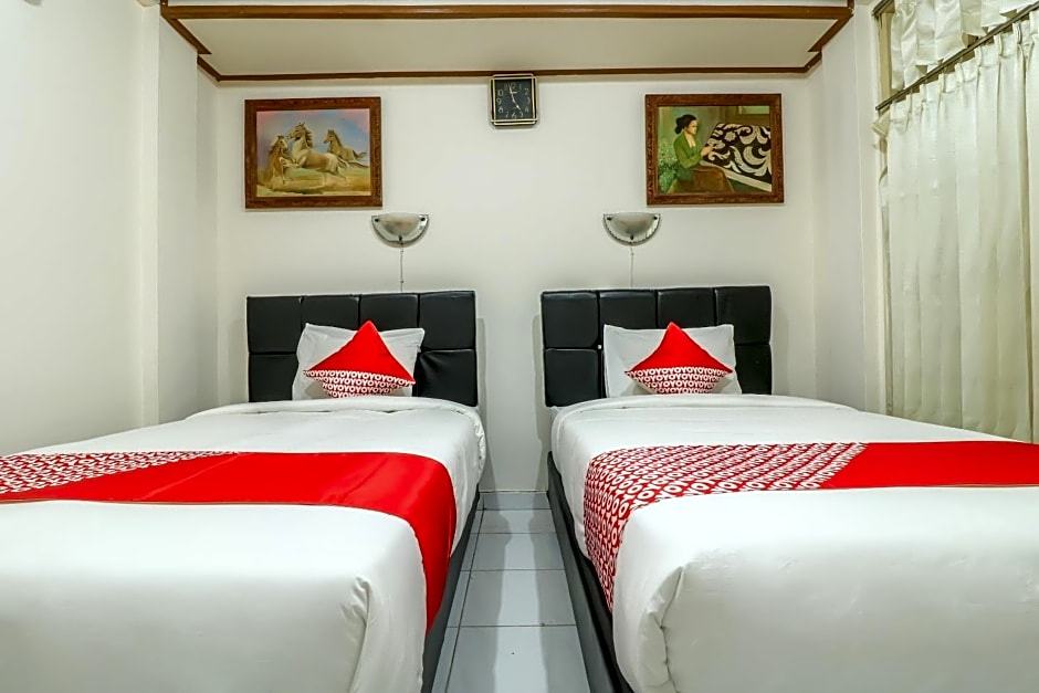 OYO 2580 Hotel Puri Royan