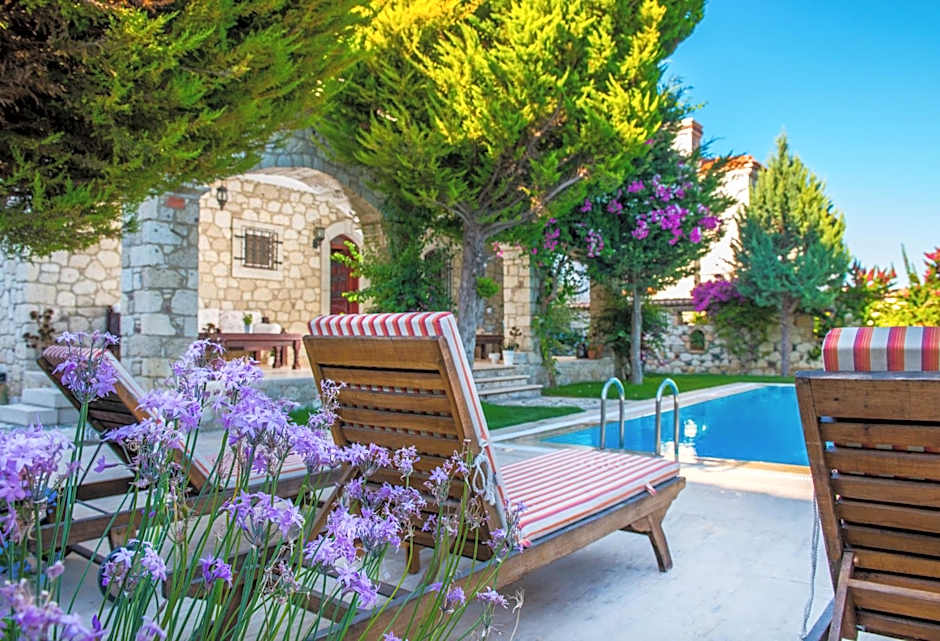 Alacati Zeytin Konak Hotel