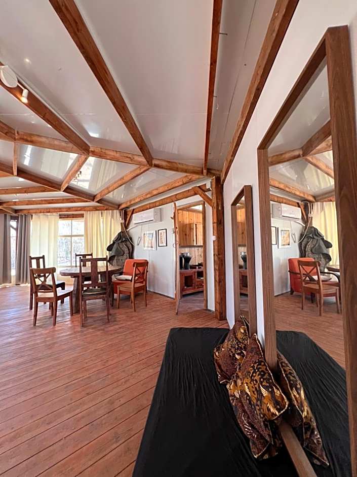 Tobiana Desert Lodging Negev