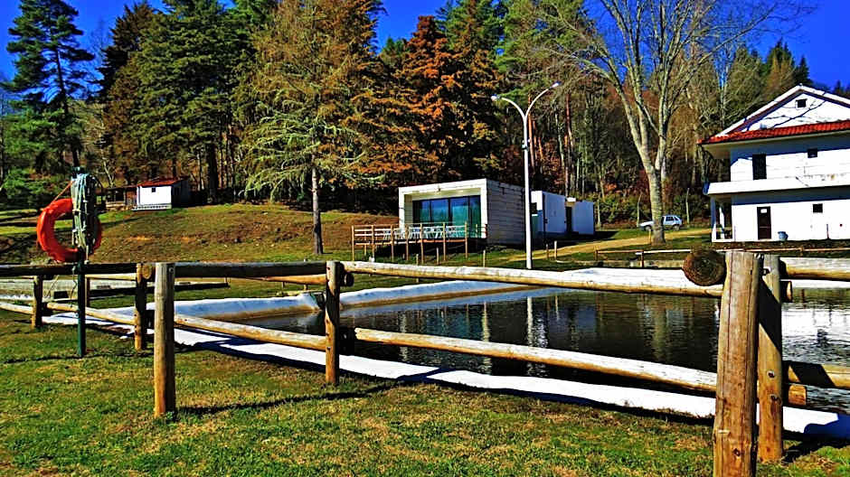Boticas Parque Natur Houses