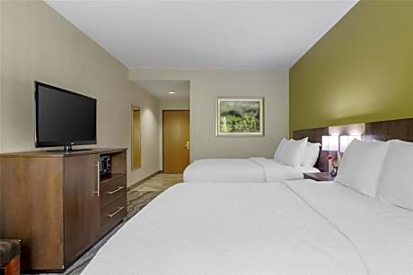 2 Queen Beds, Non-Smoking, High Speed Internet Access, Microwave And Refrigerator, Coffee Maker, Iro