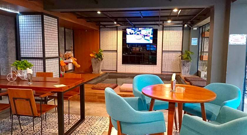 BE Baan Paradise Hotel