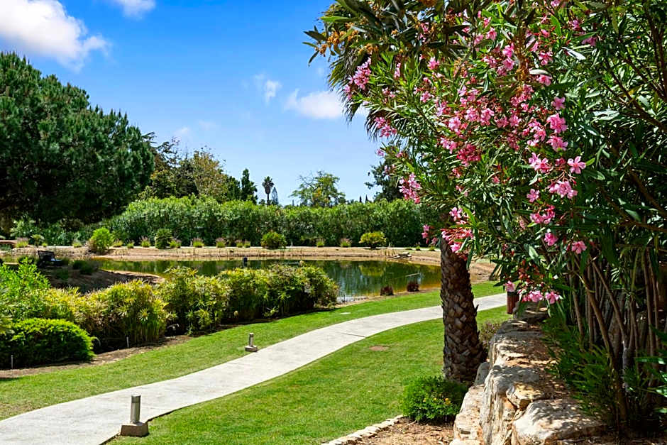 Vale de Milho Village