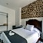 Hotel Colonial Zaci by GuruHotel