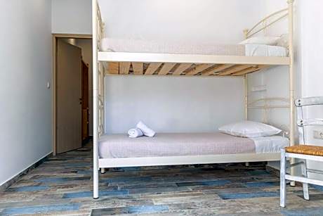 Luxury Naxos Suites Superior Quadruple Apartment City Center Modern