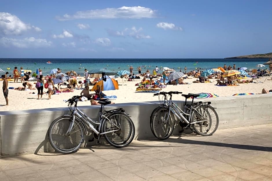 Caprice Isabel Aparthotel