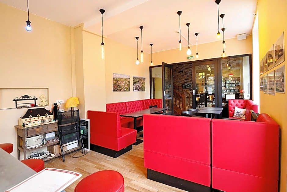 Relais Saint Louis, Logis
